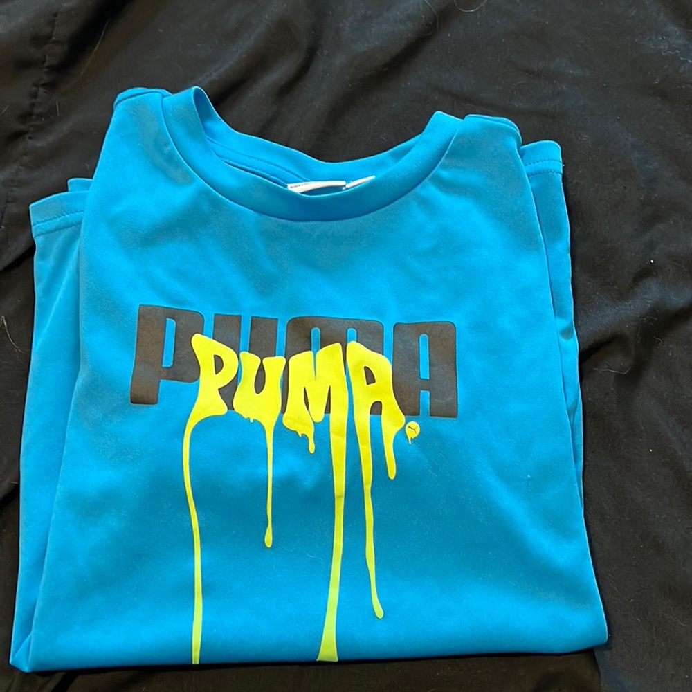 Size 7t puma boys shirt